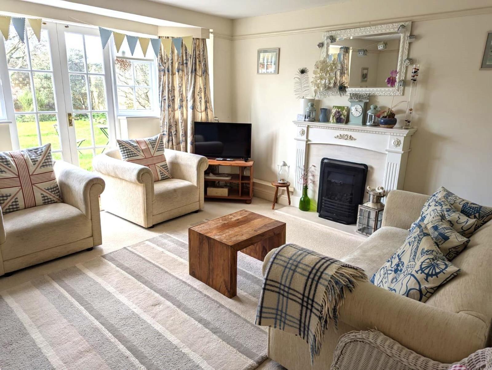 Georgian 2 Bedroom Apartment In Chichester With Free Parking - Chichester Holiday Properties Zewnętrze zdjęcie