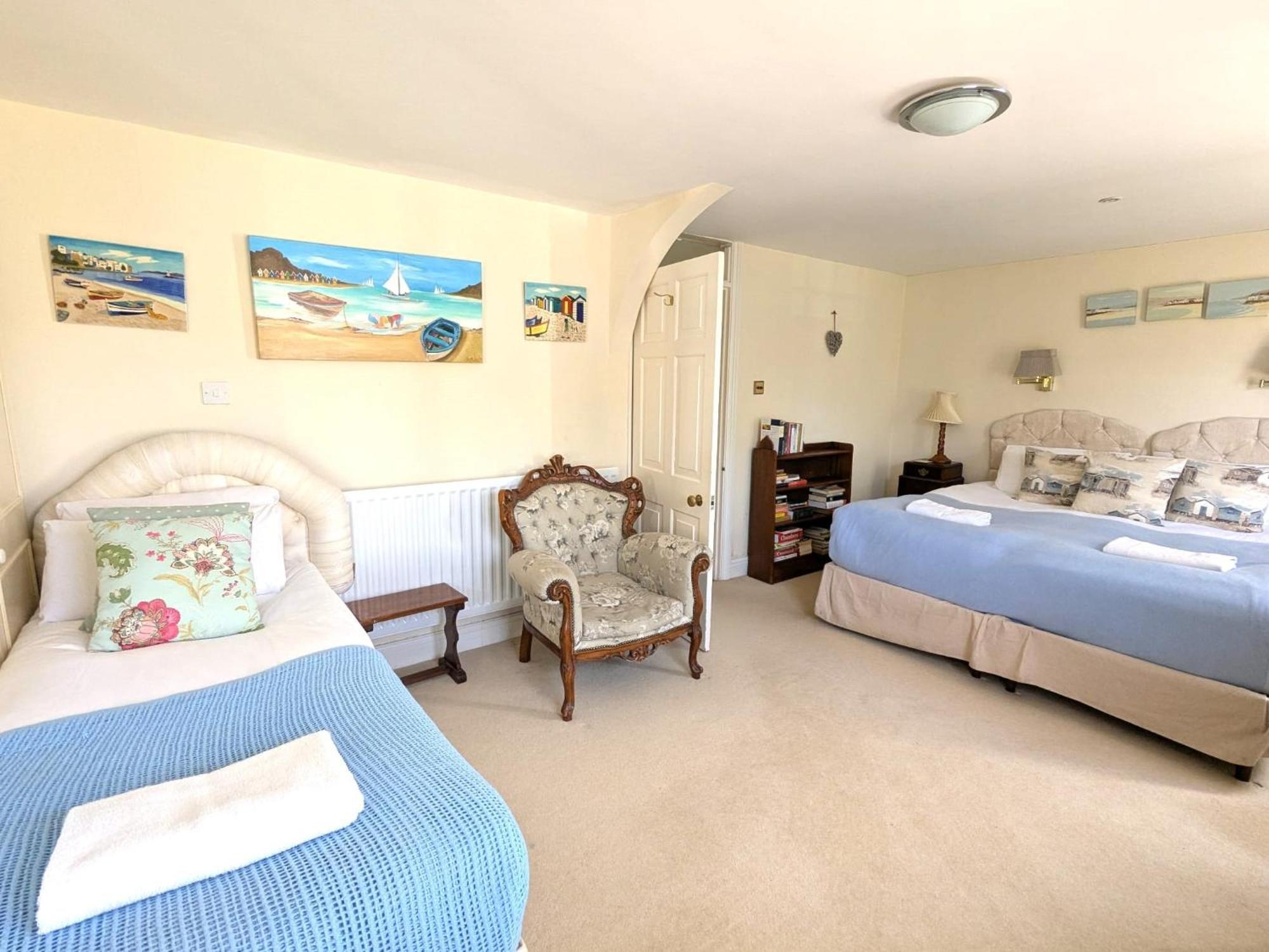 Georgian 2 Bedroom Apartment In Chichester With Free Parking - Chichester Holiday Properties Zewnętrze zdjęcie